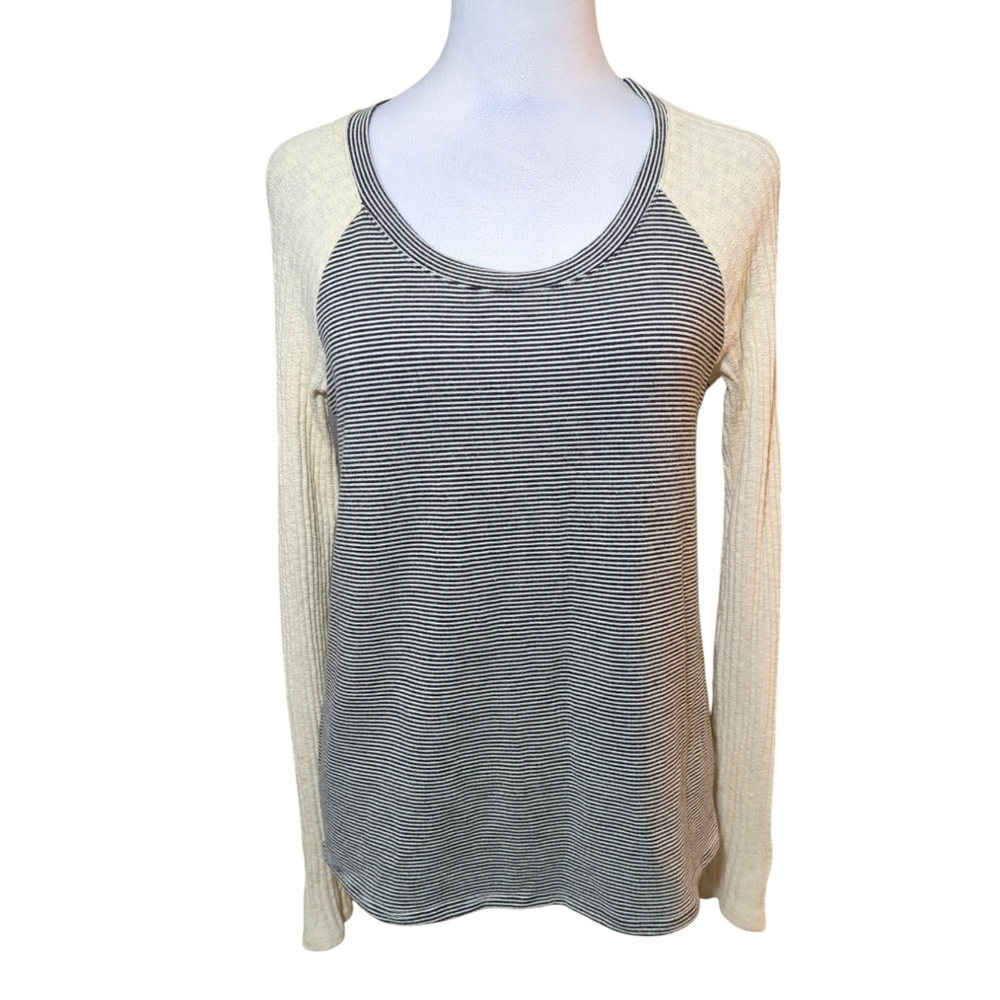 Michael Stars sweater color cream with blue line size OS